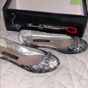Beverly Feldman flats